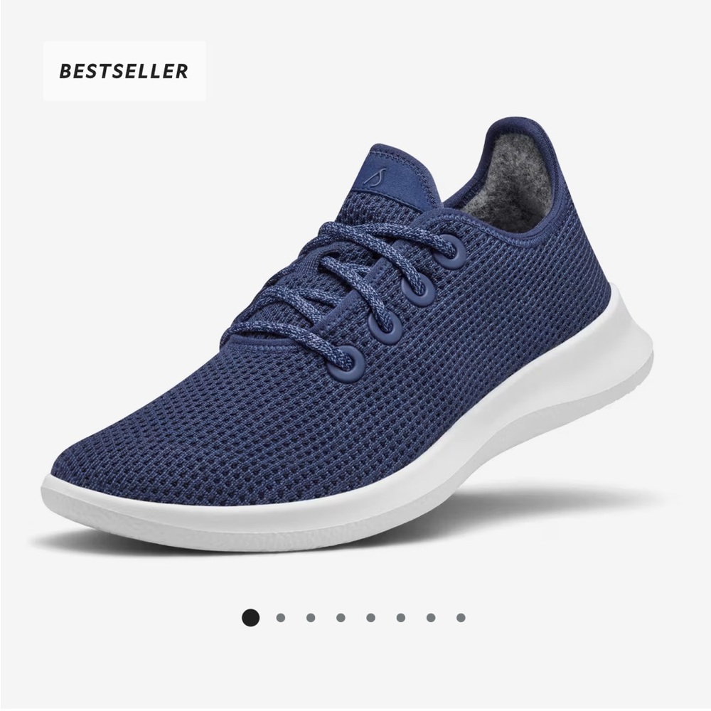Allbirds Blue women’s Tree Runner sneaker size 7